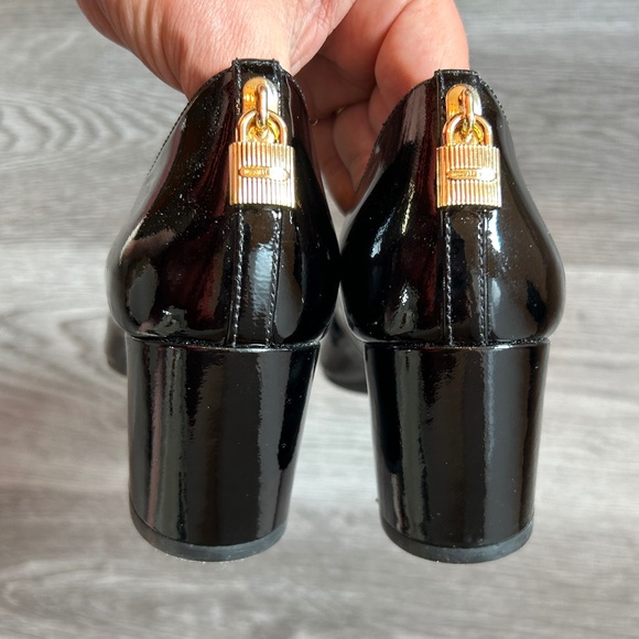 Michael by Michael Kors Black Mira Mid Pump | 6 - Picture 6 of 11